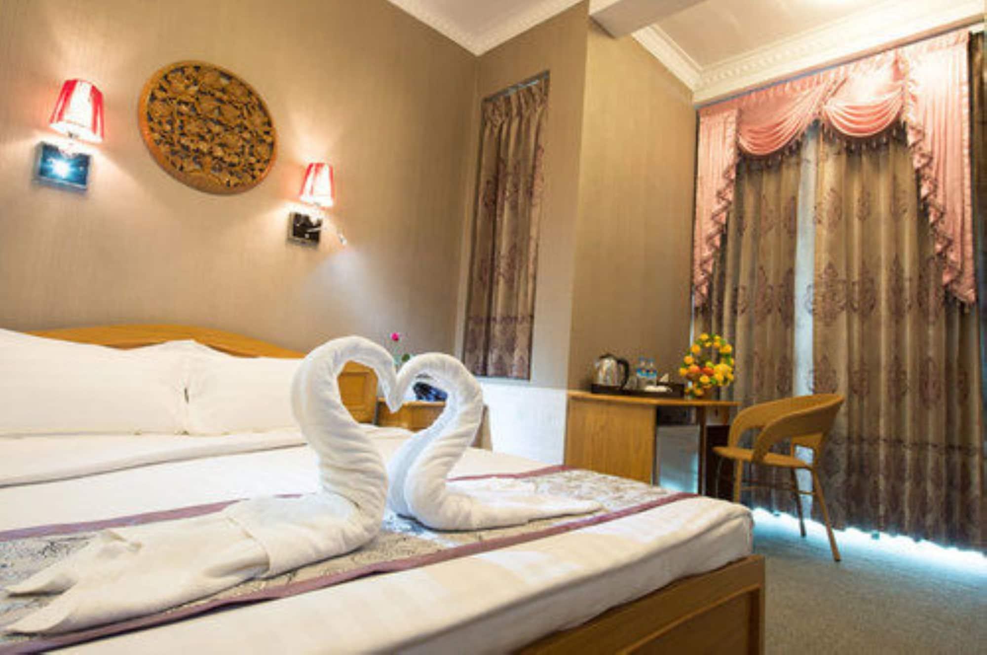 Smart Hotel Mandalay Eksteriør bilde