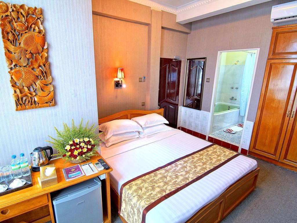 Smart Hotel Mandalay Eksteriør bilde