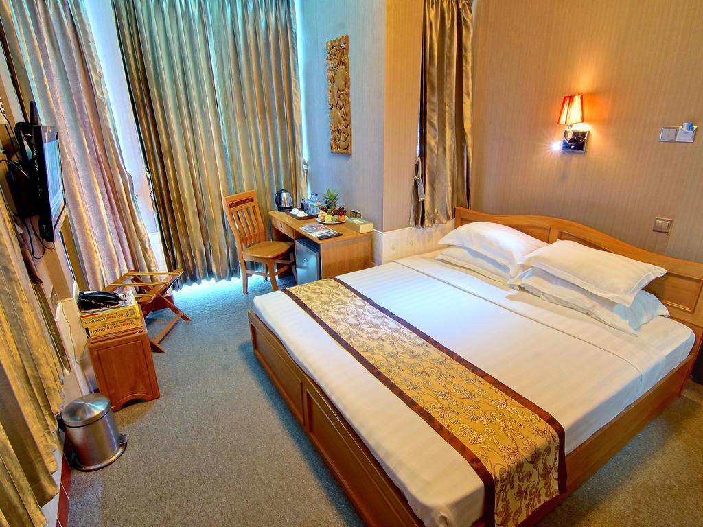 Smart Hotel Mandalay Eksteriør bilde