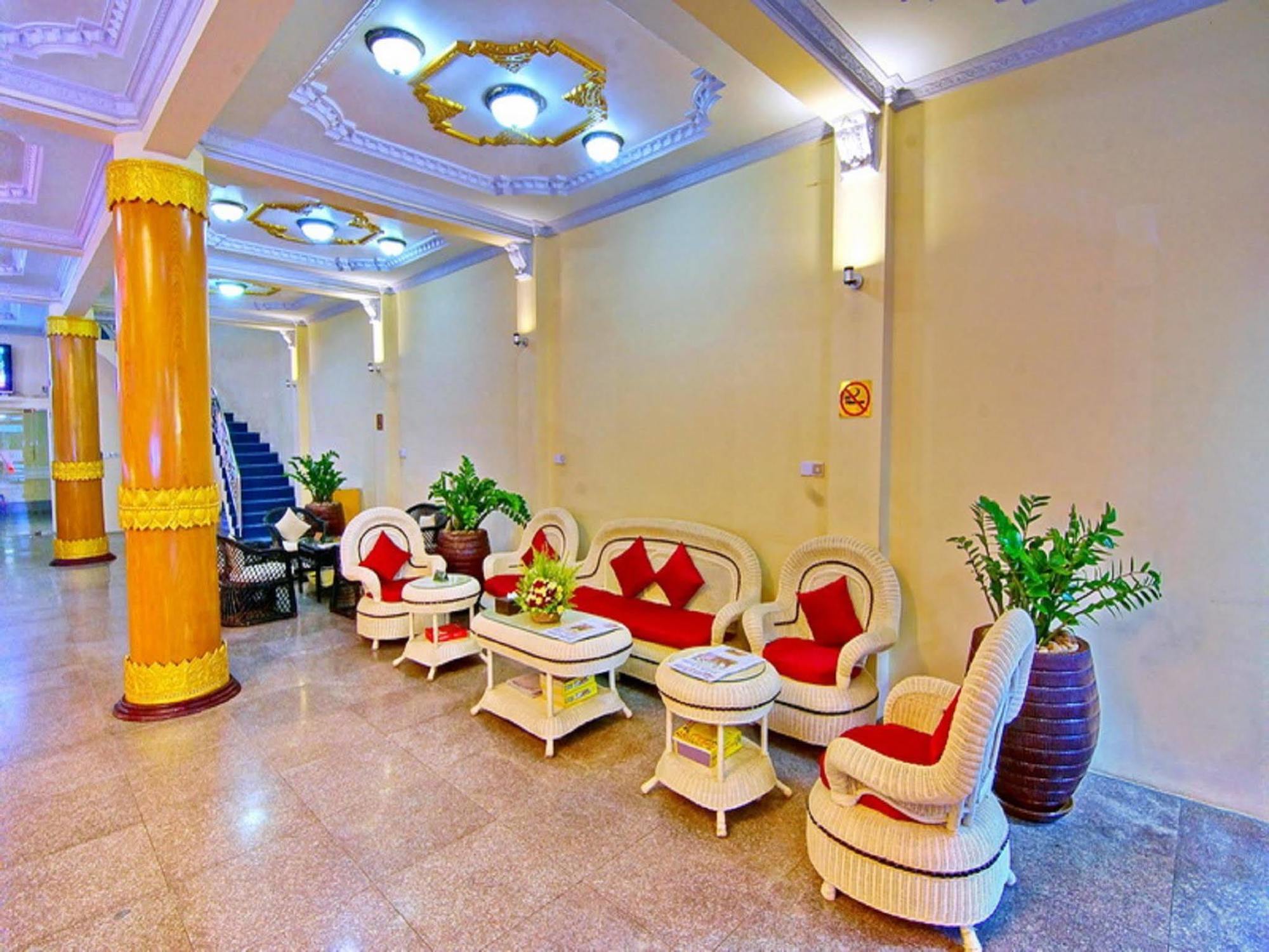 Smart Hotel Mandalay Eksteriør bilde