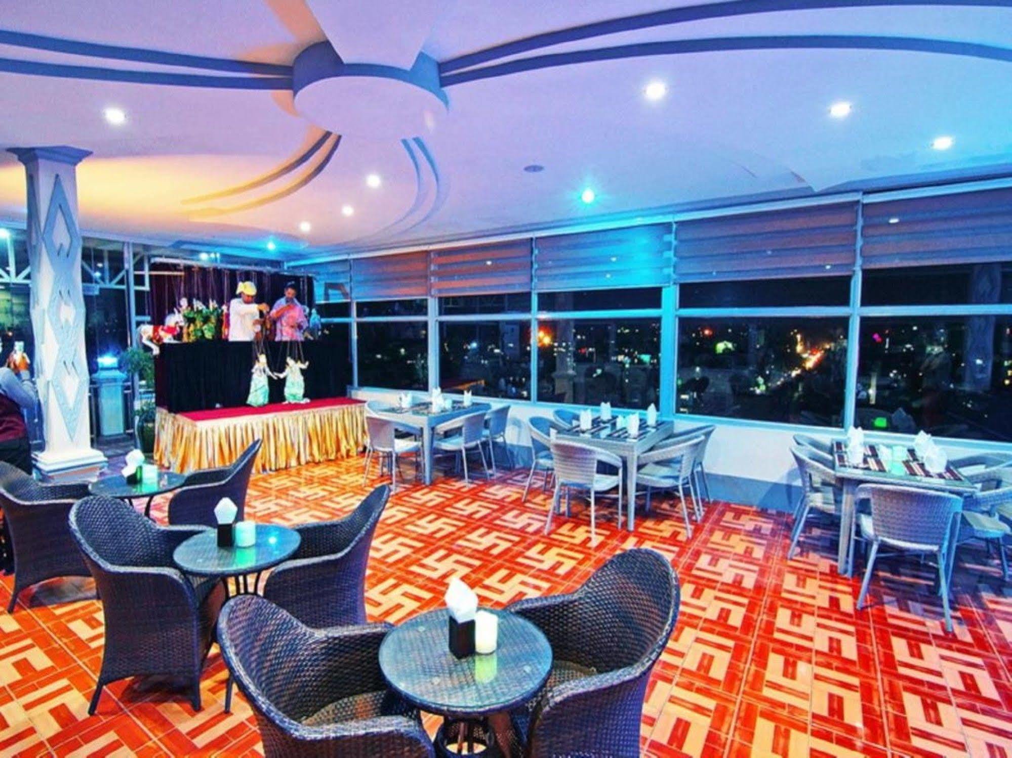 Smart Hotel Mandalay Eksteriør bilde